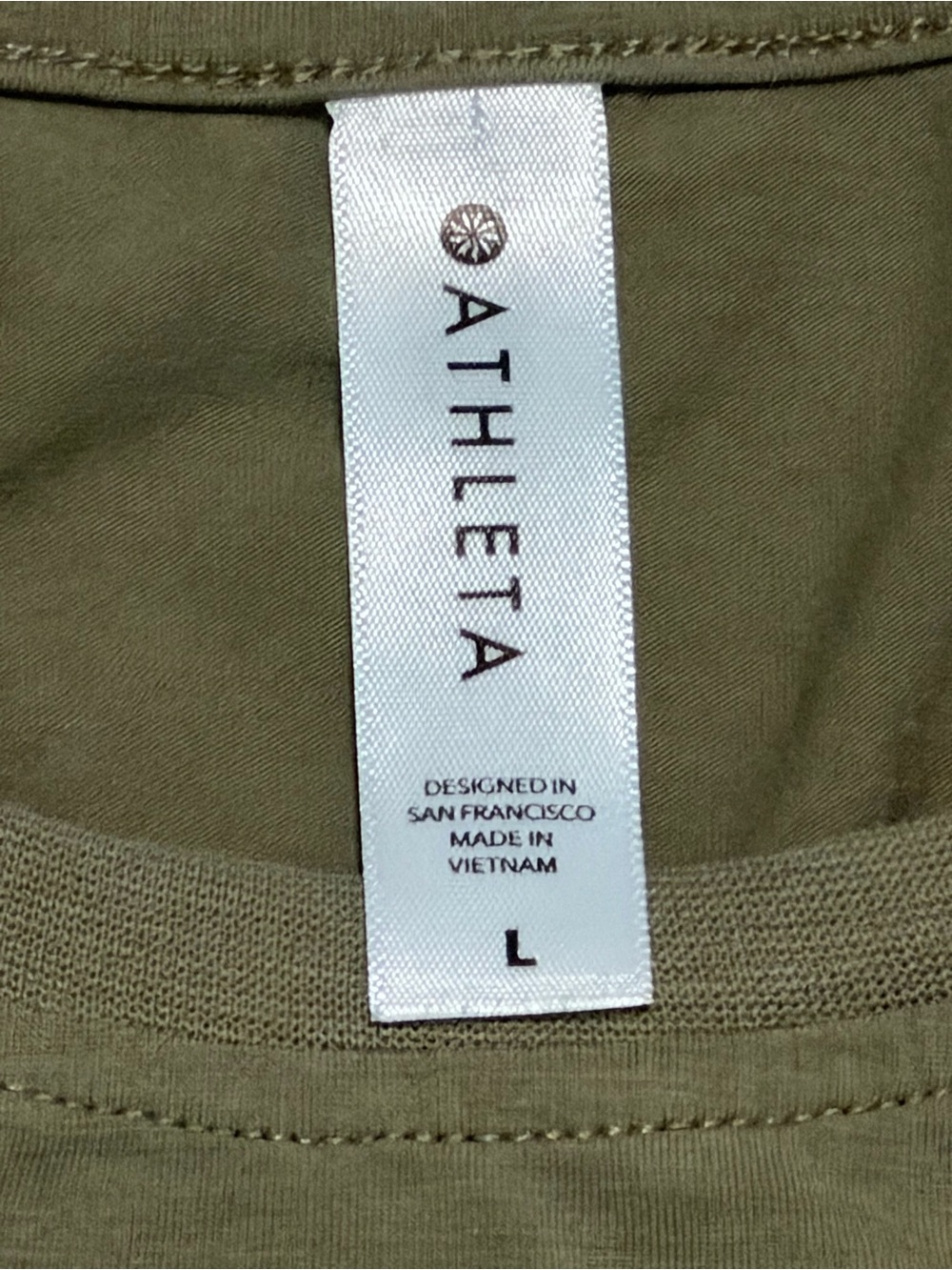 Athleta Olive Green Cotton-Blend Crew Neck Tee Size L - Soft Everyday Essential - Picture 3 of 5